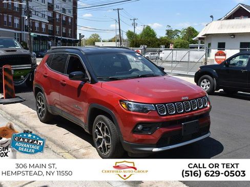 Used 2025 Jeep Compass Limited AWD/4WD image 4