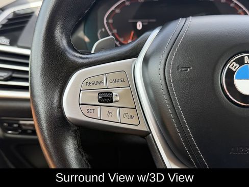 Used 2022 BMW X7 xDrive40i w/ Premium Package AWD/4WD image 16