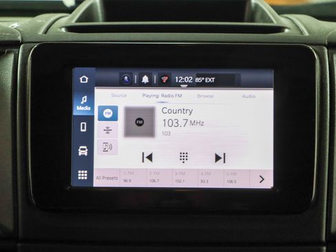 Used 2024 RAM ProMaster 2500 w/ Convenience Group FWD image 19