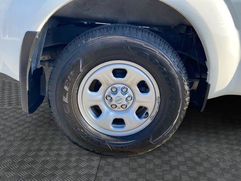 Used 2021 Nissan Frontier S image 32