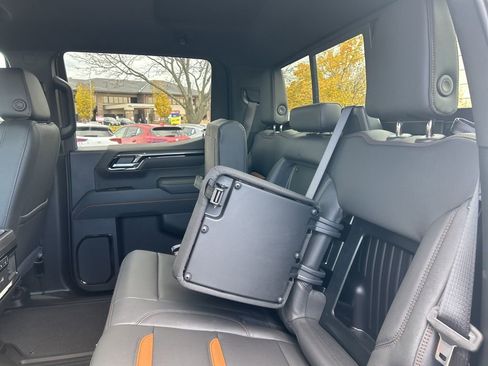 New 2026 GMC Sierra 1500 AT4 w/ AT4 Premium Package image 40