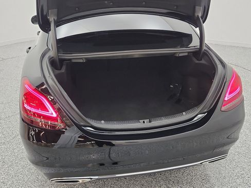 Used 2019 Mercedes-Benz C 300 Sedan image 27