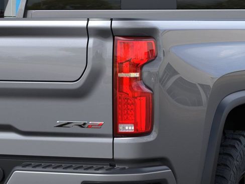 New 2026 Chevrolet Silverado 2500 ZR2 AWD/4WD image 11