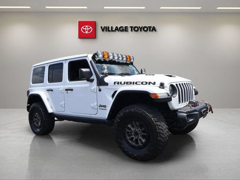 Used 2022 Jeep Wrangler Unlimited Rubicon w/ Trailer Tow Package AWD/4WD image 7