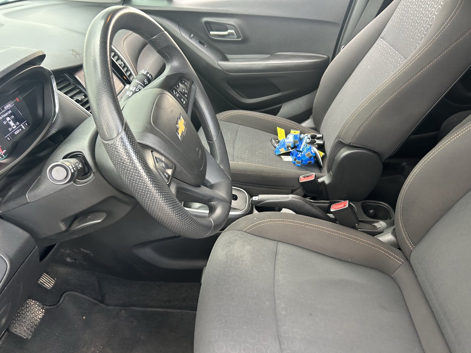 Used 2020 Chevrolet Trax LS w/ Tint and Cruise Package FWD image 13