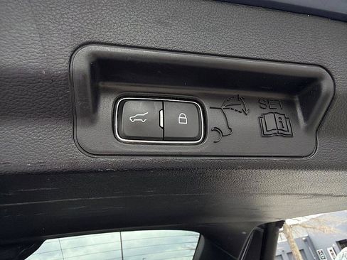 Used 2021 Ford Explorer XLT w/ Class III Trailer Tow Package image 26