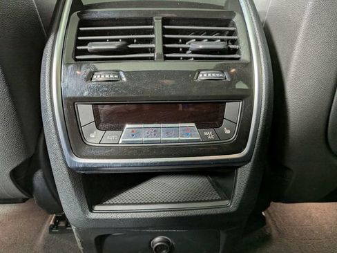 Used 2023 BMW X5 xDrive40i AWD/4WD image 29