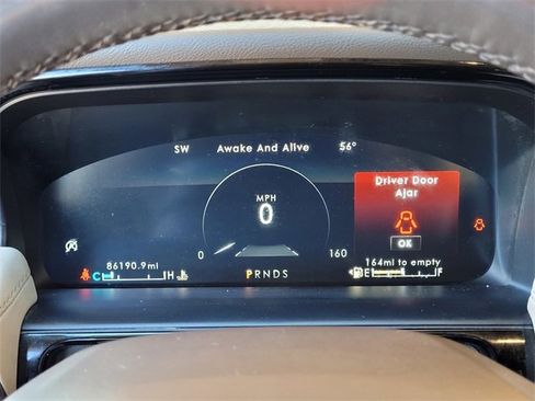 Used 2022 Lincoln Nautilus Reserve w/ Equipment Group 201A image 27