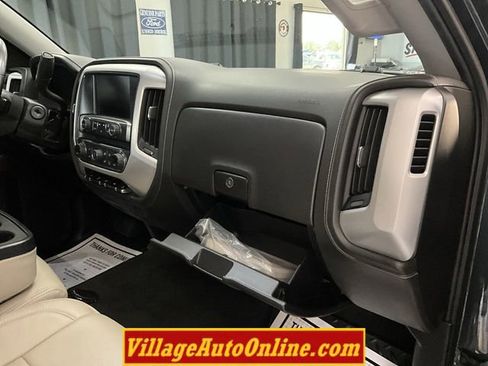 Used 2017 GMC Sierra 1500 SLE w/ SLE Value Package AWD/4WD image 38