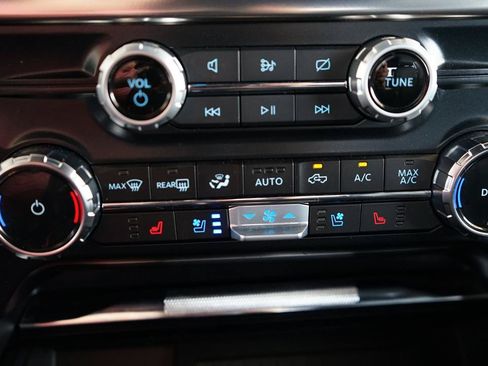 Used 2023 Ford F150 Raptor AWD/4WD image 19