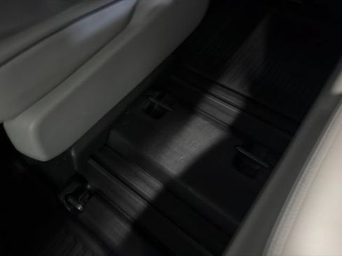 Used 2022 Honda Odyssey Elite image 19