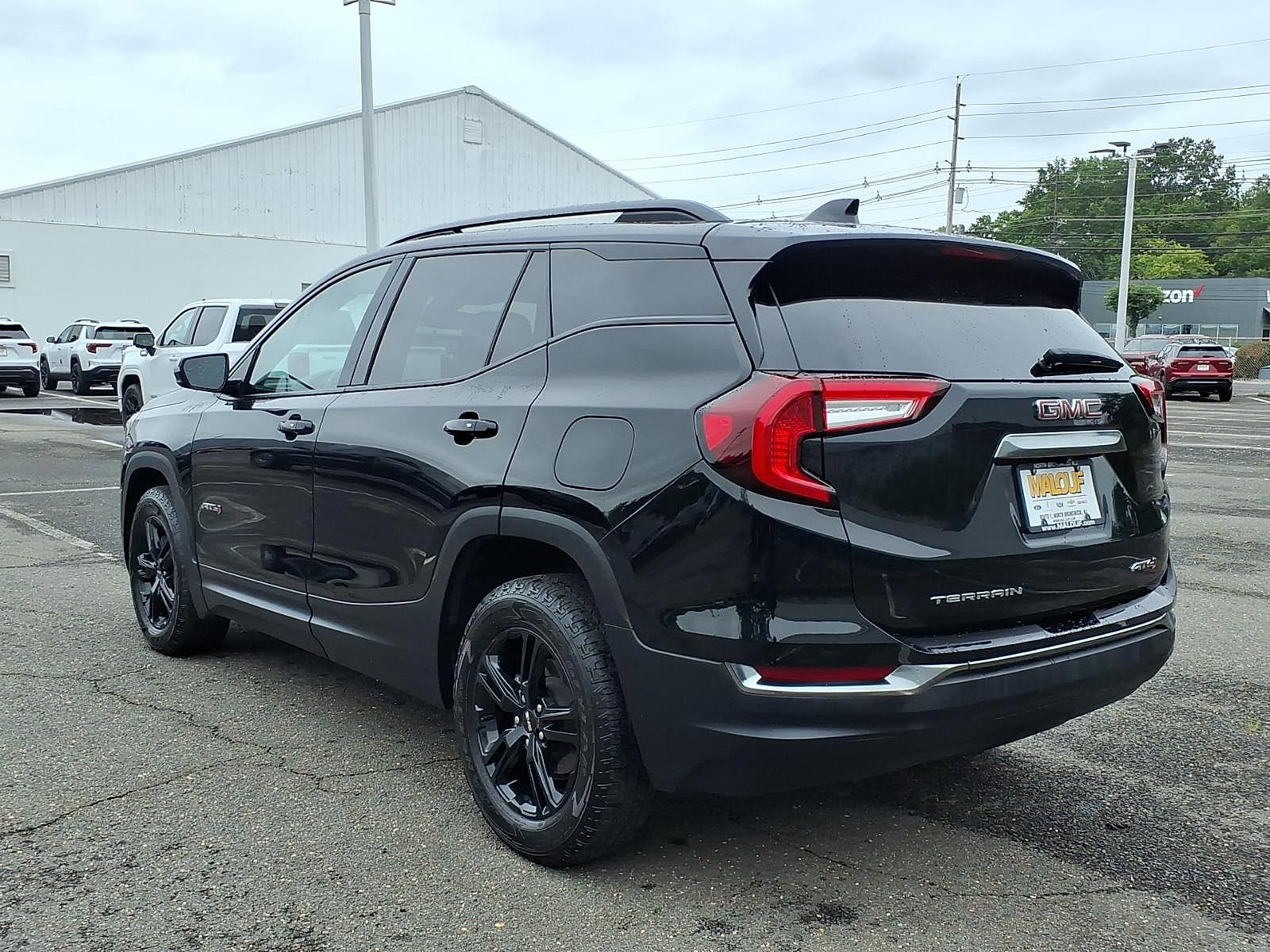 Used 2023 GMC Terrain AT4 AWD/4WD image 4