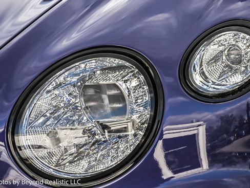 Used 2023 Bentley Continental GT V8 image 12