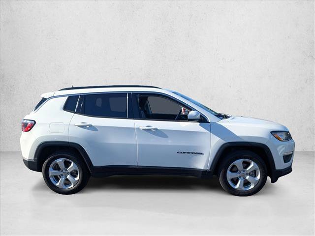 Used 2020 Jeep Compass Latitude w/ Safety & Security Group FWD image 4