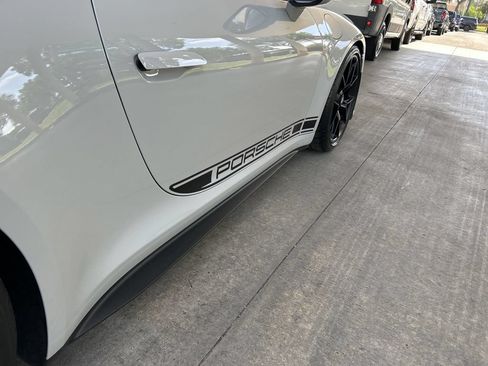 Used 2022 Porsche 911 GT3 RWD image 22
