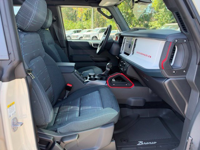 New 2026 Ford Bronco Heritage Edition AWD/4WD image 11