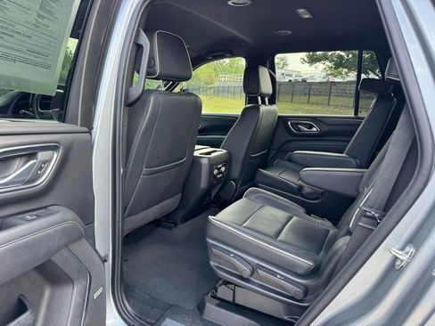 Used 2024 GMC Yukon SLT image 27