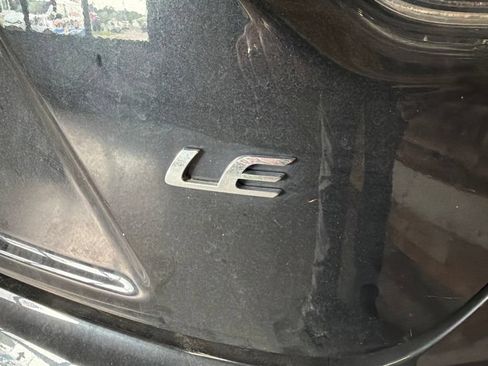 Used 2024 Toyota Corolla LE FWD image 5
