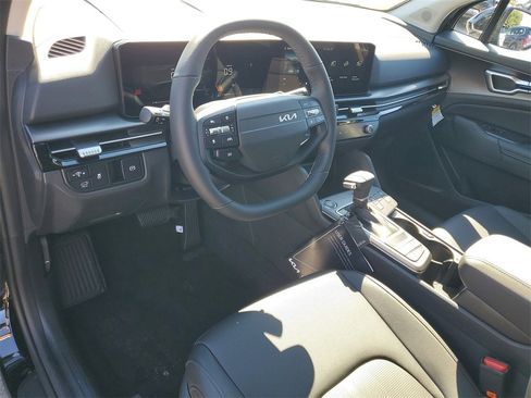 New 2026 Kia Sportage EX image 6