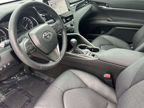 Used 2024 Toyota Camry XSE w/ Cold Weather Package FWD image 10