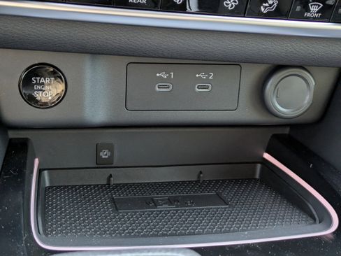 New 2026 Nissan Rogue Platinum image 24