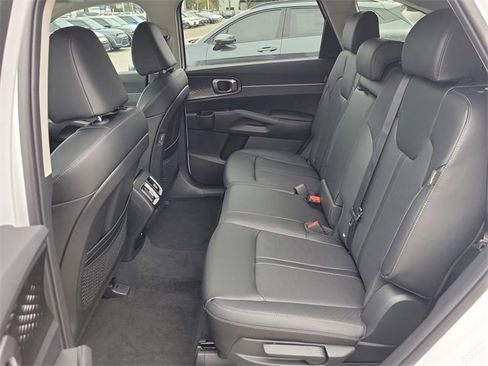 New 2026 Kia Sorento S image 15