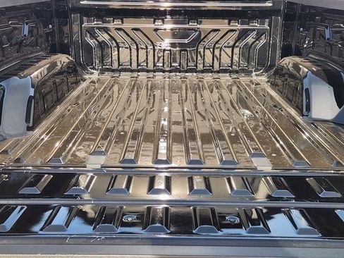 New 2026 Chevrolet Silverado EV LT image 40