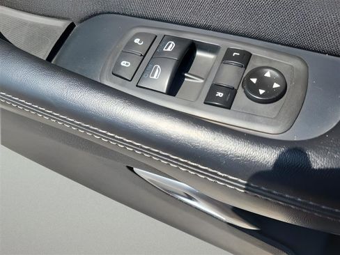 Used 2019 Dodge Challenger SXT AWD/4WD image 15