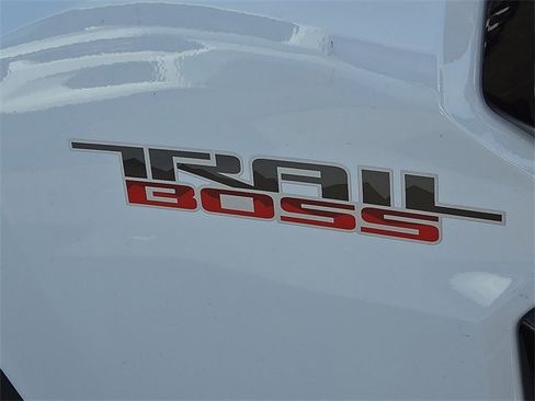 New 2026 Chevrolet Colorado Trail Boss image 6