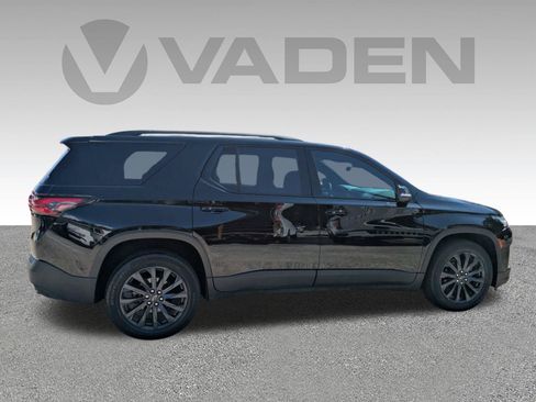 Used 2023 Chevrolet Traverse RS w/ LPO, Floor Liner Package AWD/4WD image 26