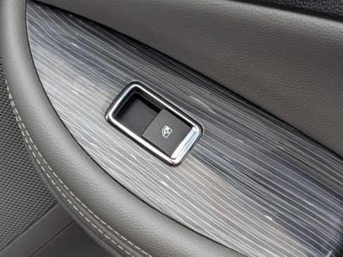 Used 2019 Chevrolet Impala LS FWD image 35