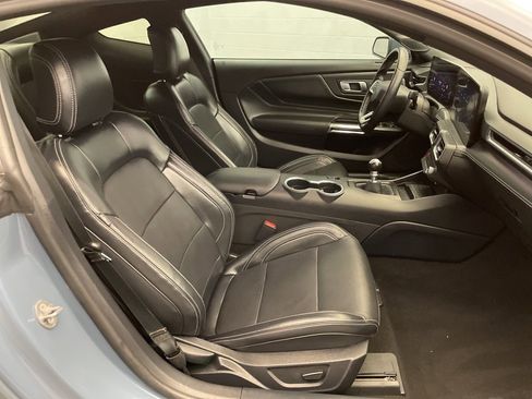 Used 2024 Ford Mustang GT Premium image 22