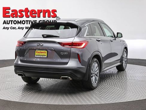 Used 2023 INFINITI QX50 Luxe AWD/4WD image 5
