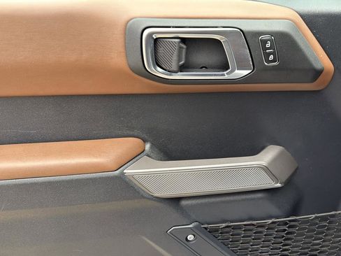 Certified 2023 Ford Bronco Outer Banks image 12