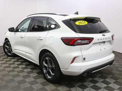 Used 2023 Ford Escape ST-Line w/ Tech Pack #1 FWD image 8