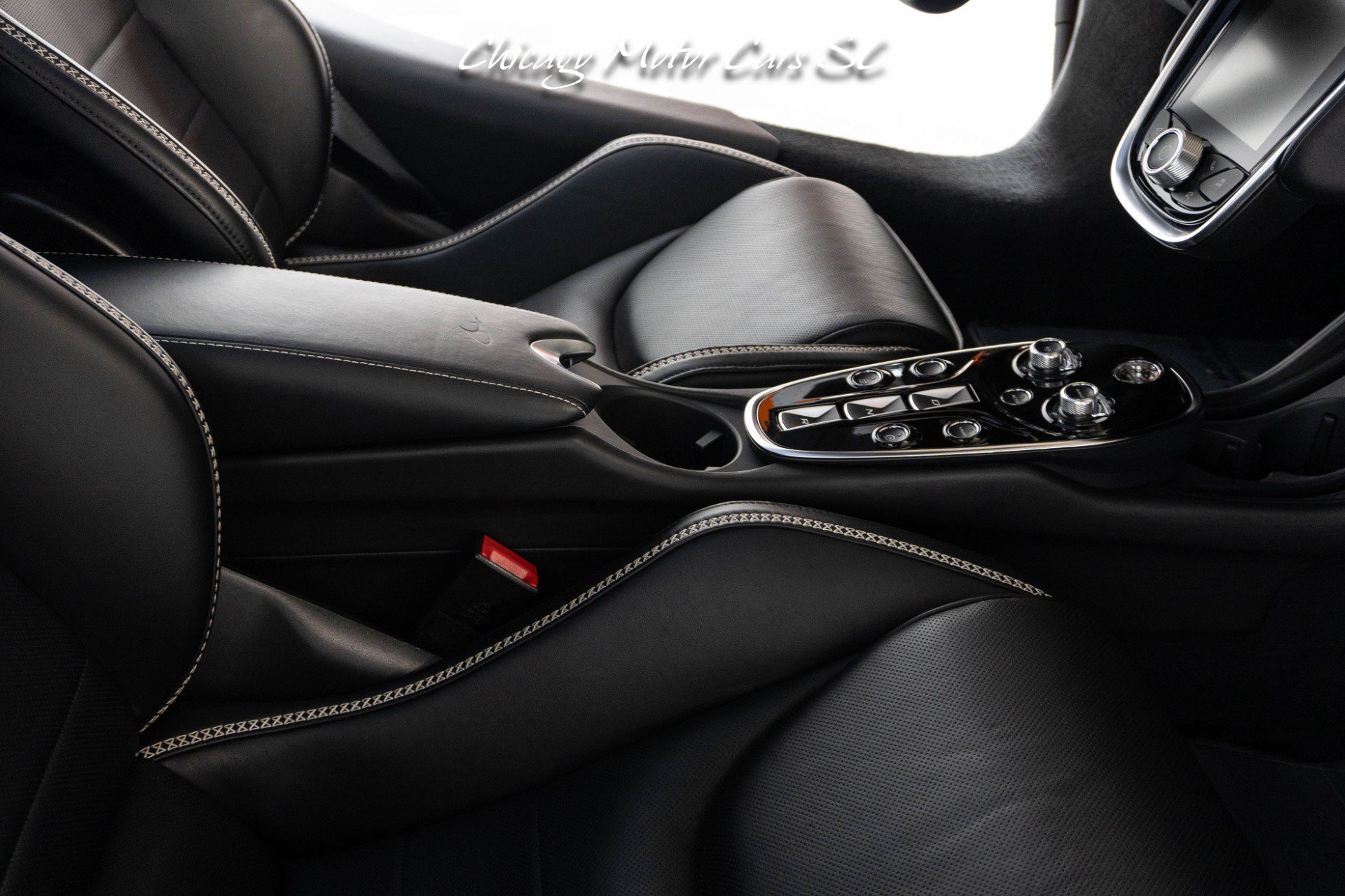 Used 2023 McLaren GT RWD image 34