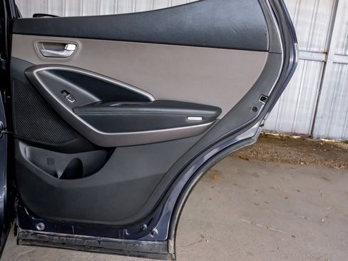 Used 2014 Hyundai Santa Fe Sport w/ Popular Equipment Package 02 FWD image 46