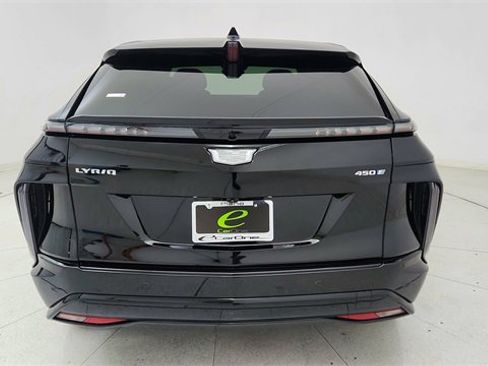 Used 2025 Cadillac Lyriq Sport image 5