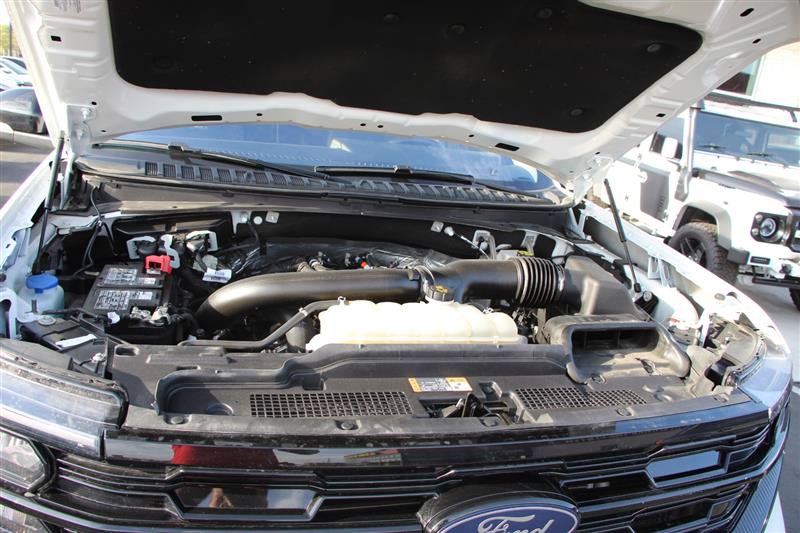 Used 2025 Ford Expedition Max Platinum w/ Driver's Package AWD/4WD image 44