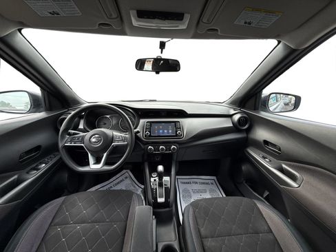 Used 2018 Nissan Kicks S FWD image 21