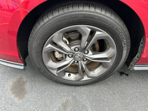 Certified 2023 Honda Accord EX image 10