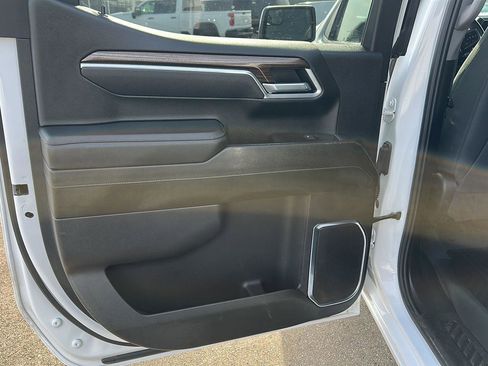 Used 2025 Chevrolet Silverado 1500 LT w/ Work Truck Package image 12