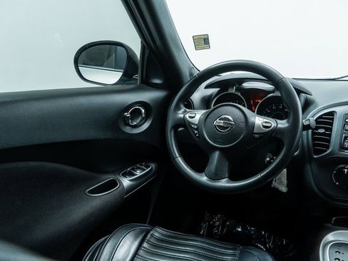 Used 2014 Nissan Juke S image 23