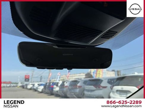 Used 2024 Nissan Rogue SV AWD/4WD image 34