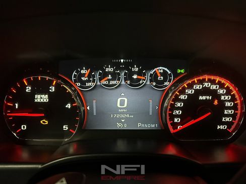 Used 2015 GMC Sierra 2500 Denali w/ Duramax Plus Package image 26