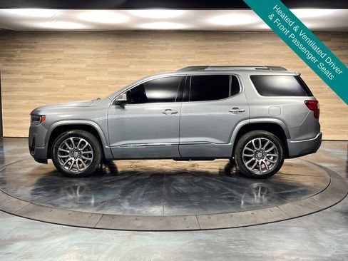 Used 2023 GMC Acadia Denali w/ Denali Ultimate Package AWD/4WD image 16