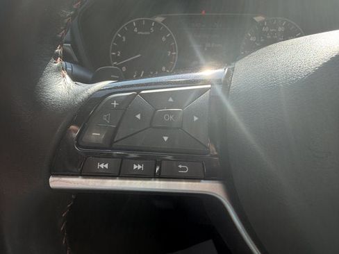 Used 2023 Nissan Altima 2.5 SR w/ SR Premium Package FWD image 20