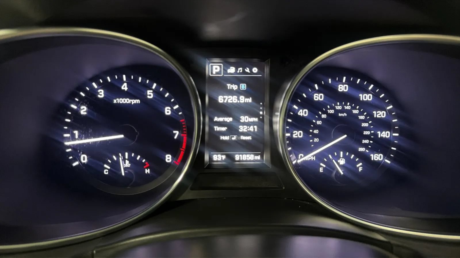 Used 2018 Hyundai Santa Fe Sport 2.0T FWD image 11