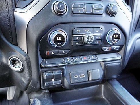 Used 2021 Chevrolet Silverado 1500 LT Trail Boss w/ Bed Protection Package image 31