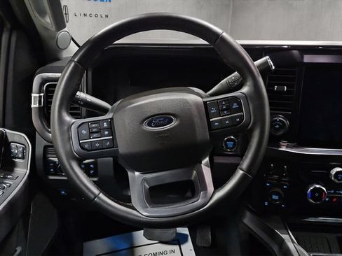 Used 2026 Ford F250 Lariat w/ Lariat Premium Package AWD/4WD image 2